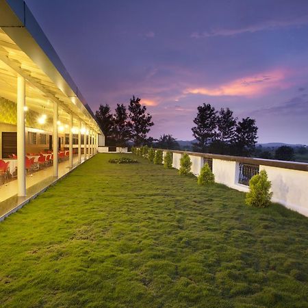 Gp Hotels And Resorts Nashik Exterior photo
