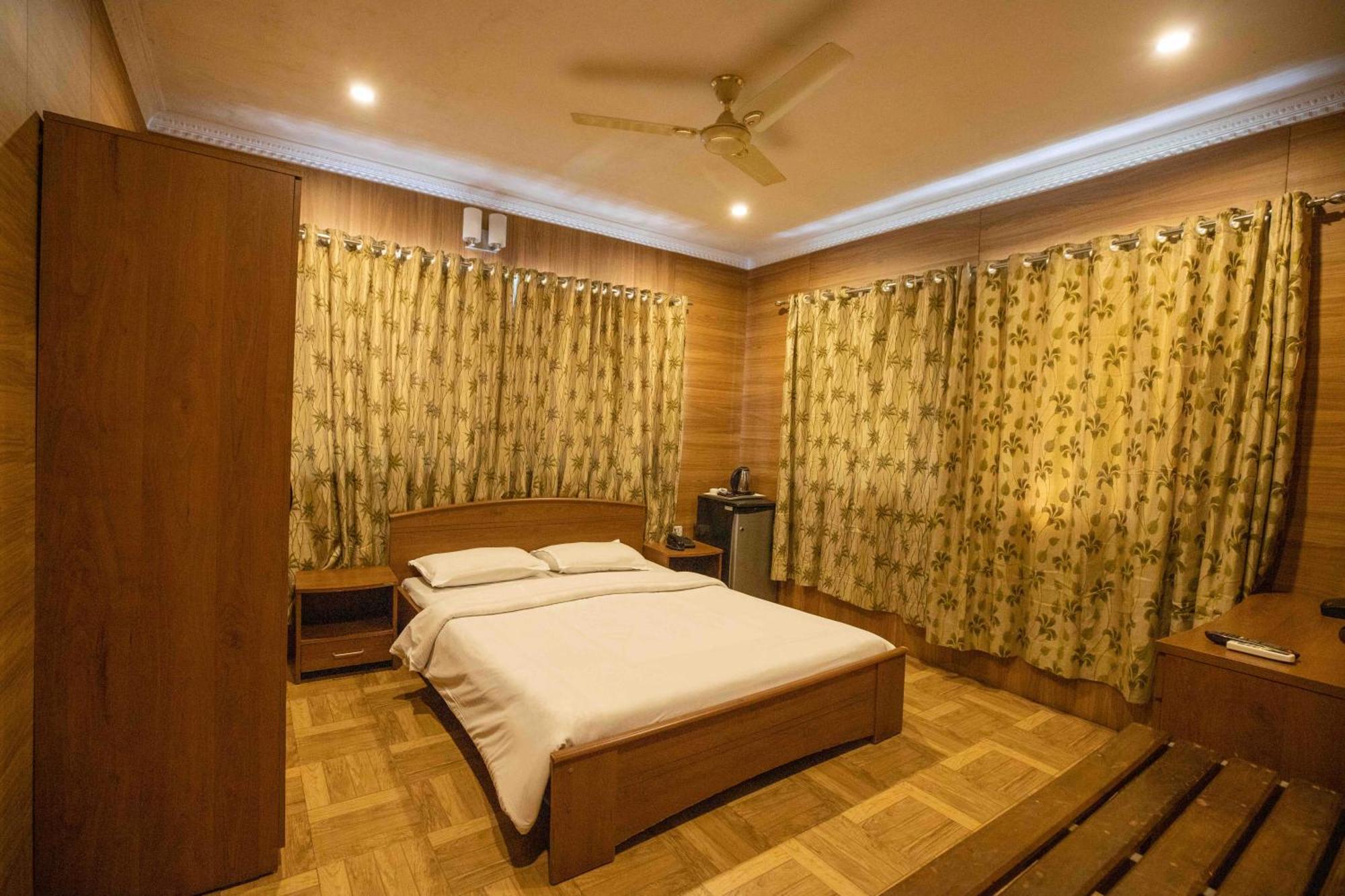 Gp Hotels And Resorts Nashik Exterior photo
